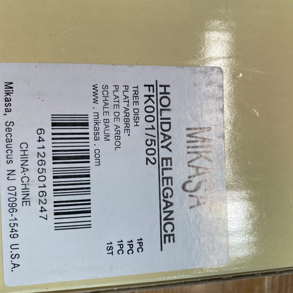 Mikasa Holiday Elegance Tree Dish - Picture 5 of 5